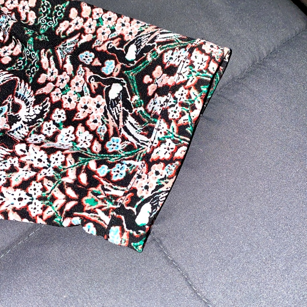 Liz Claiborne Floral Print Women's Top - Picture 9 of 9